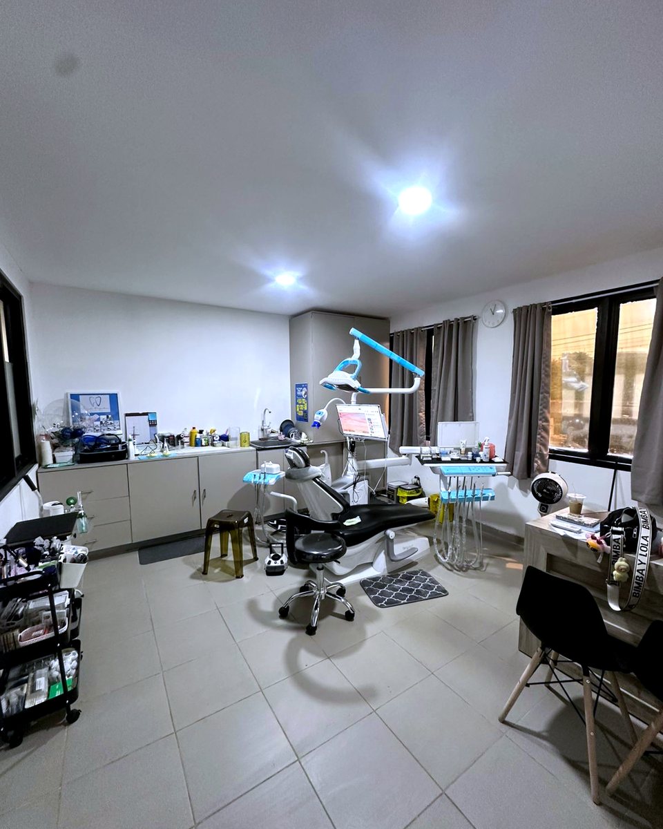 Ruang perawatan ADDC dengan peralatan dental lengkap